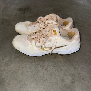 White & Gold Nike Baseball Cleats